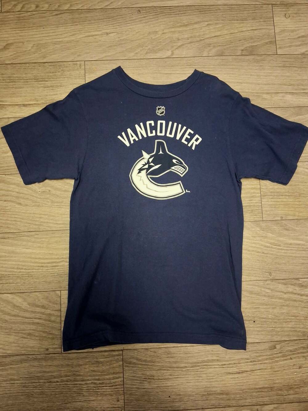 Reebok Vancouver Canucks Ryan Kesler 17 NHL T-Shirt Navy Blue Size Medium